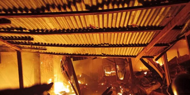 Marché assiyéyé feu