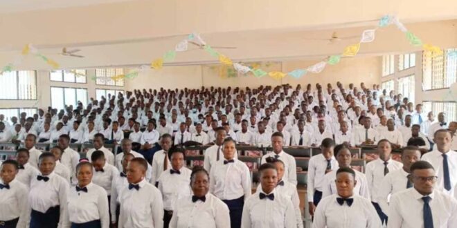 BAC 1 élèves professeurs Prof Dodzi Kokoroko