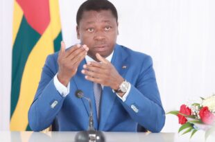 Faure Gnassingbé France nouvelle constitution