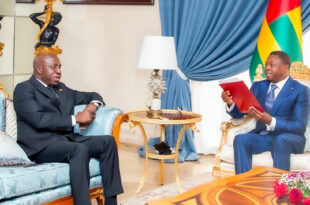 Faure Gnassingbé reçoit un message du président angolais