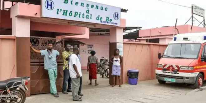 Manifestations : le Corps médical dénonce l’arrestation de Raphaël Eboahun et l’attaque de l’hôpital de Bè